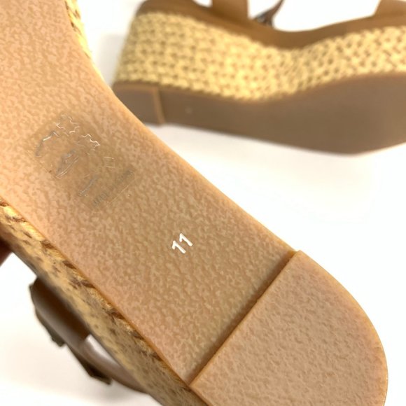 AQUATALIA Ankle Strap Cassidy Calf Wedges Sandals - Picture 8 of 11